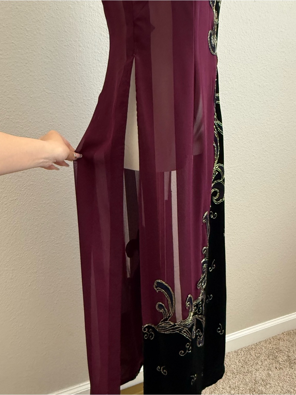 Vintage Hostess Gown high slit whimsigoth RARE size M one of a kind - Picture 5 of 6